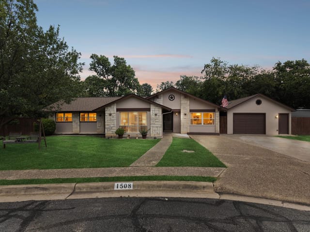 1508 Glen Burnie DR