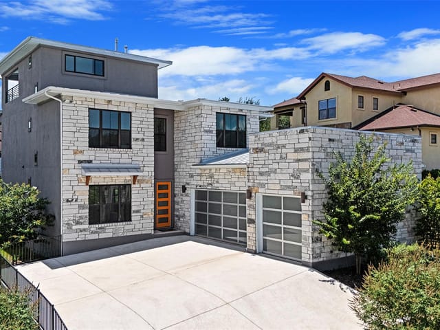 15087 Dorothy DR