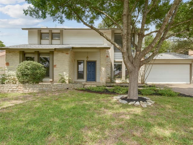 1509 Garnaas Dr