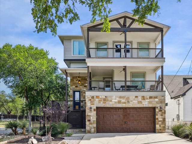 1509 Hill Top Dr