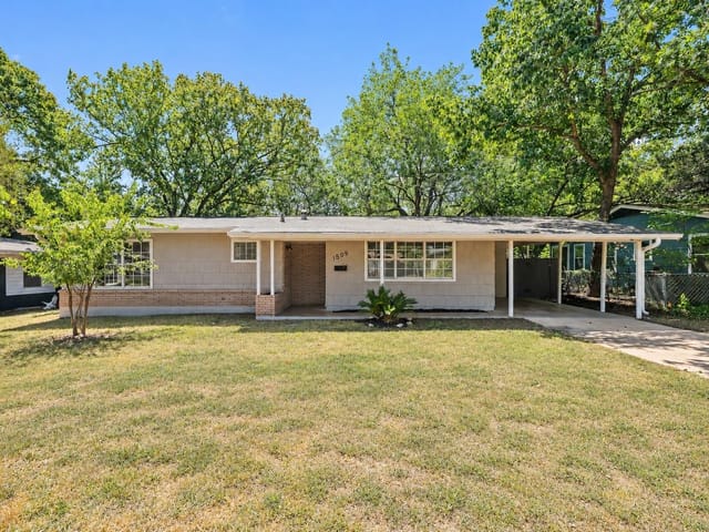 View 1509 Ridgemont DR 1509 Ridgemont DR, photo 1 of 6, Austin, TX