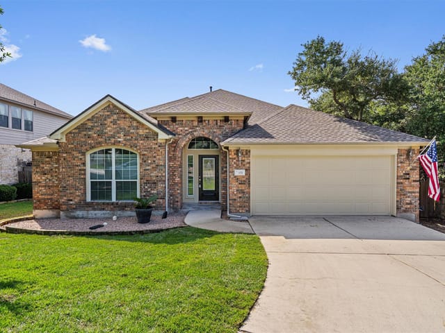 151 Courtland CIR