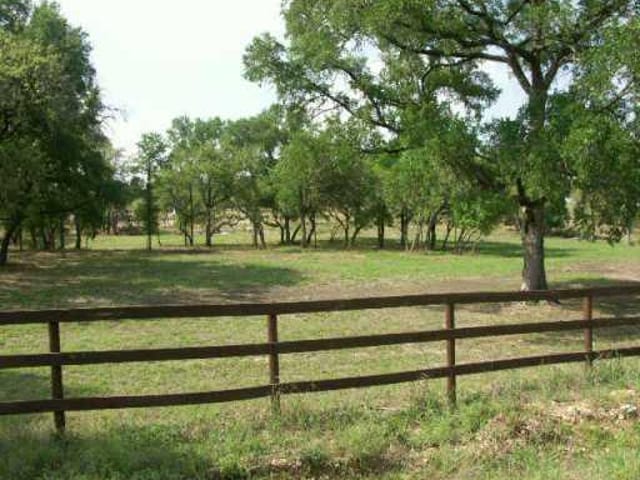 151 Onion Creek Ranch DR