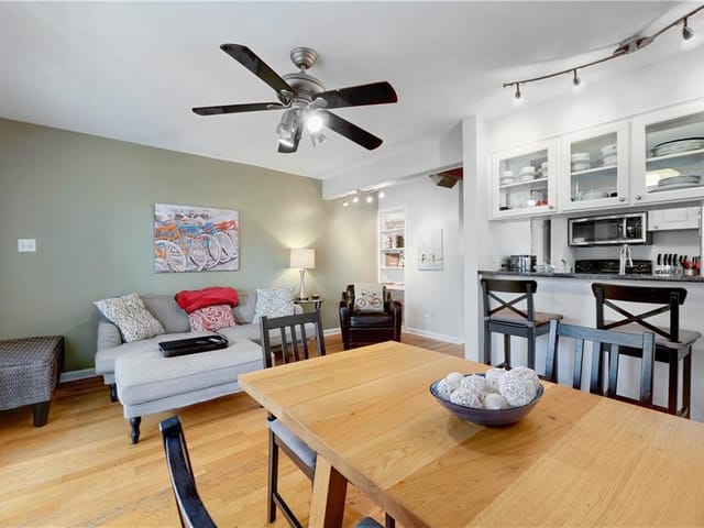 1510 W 6th ST Unit #104