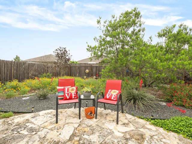 15102 Walcott Dr