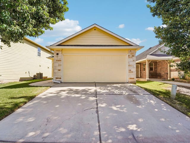 15104 Verela DR
