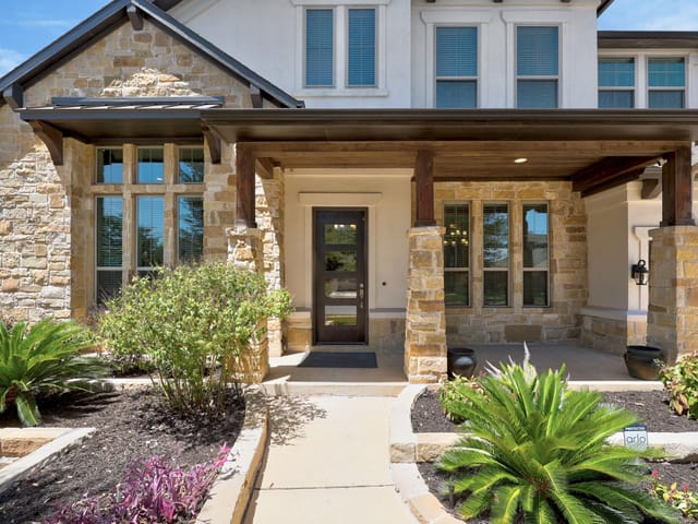 1511 Parke Bluff BND
