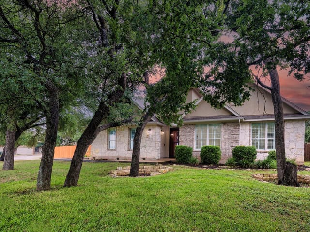 15118 Glen Echo Dr