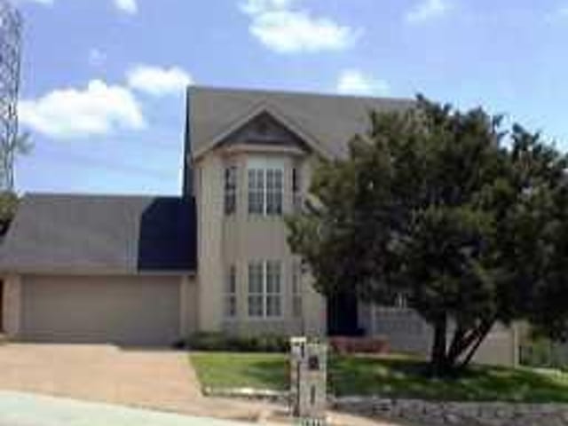 1513 BAY HILL DR