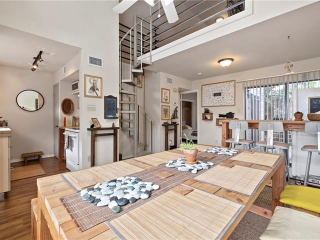 1514 Parker Ln Unit #203