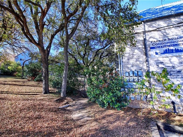1514 Parker Ln Unit #205