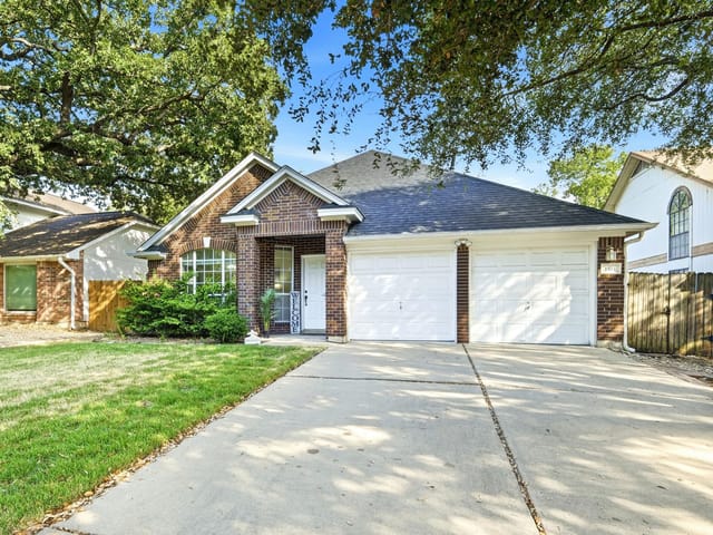 1514 White Oak LOOP