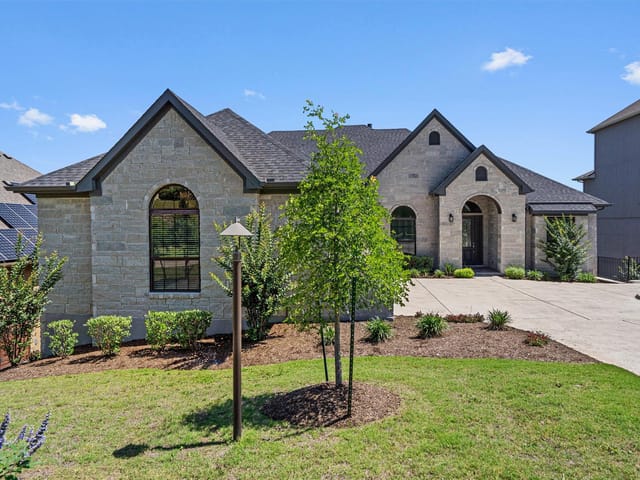 15200 Dorothy DR