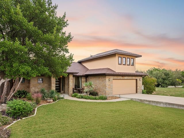 15200 Falcon DR
