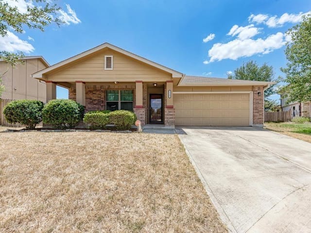 15203 Lucian DR