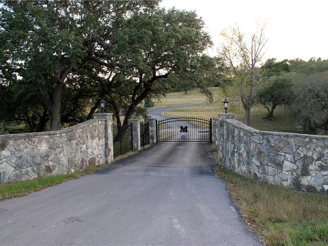 15203 W Highway 71