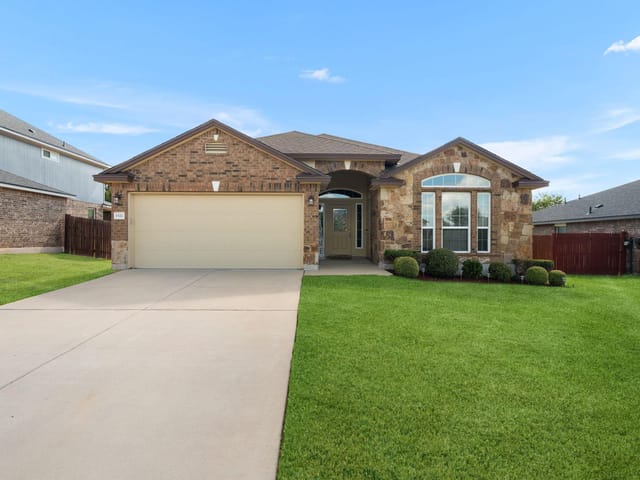 1521 Starlight DR