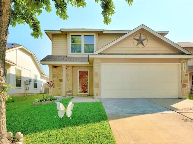 15212 Parrish Ln