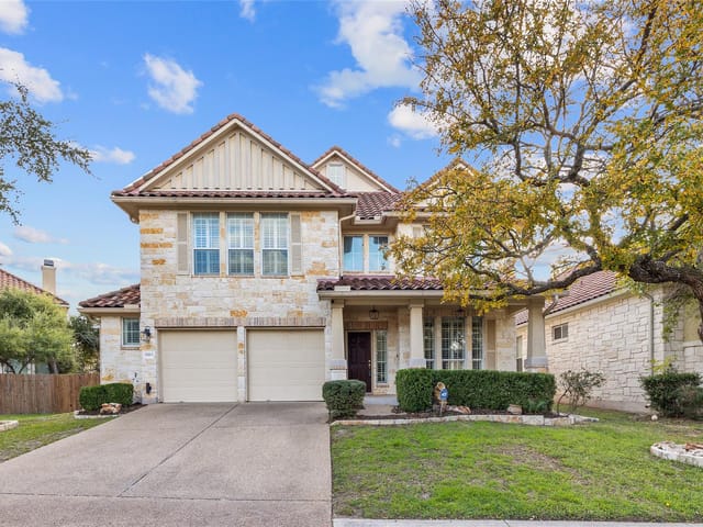 15213 Interlachen Dr