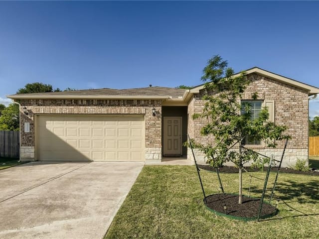15216 Guffey Dr