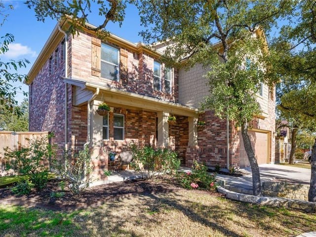 1524 Uhland DR
