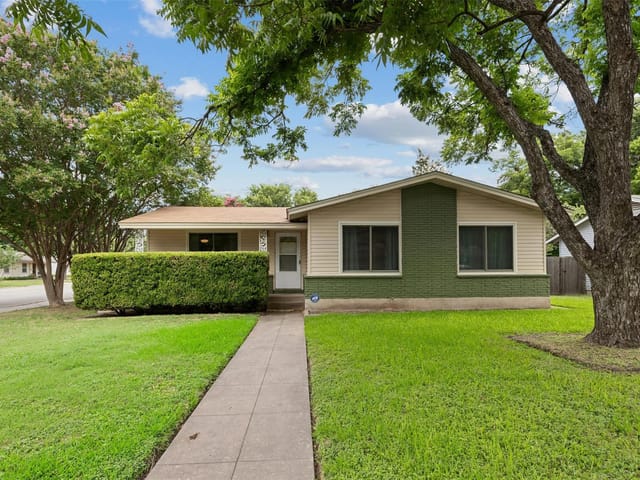 1524 Villanova Dr