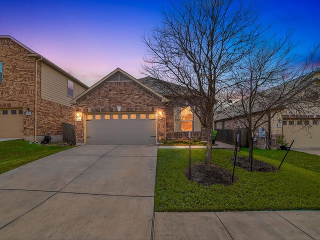 1525 Arial DR