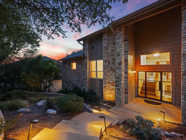 View 1528 Ben Crenshaw WAY in Lost Creek Sec 03-A 1528 Ben Crenshaw WAY - property photo 1 - Luxury home in Lost Creek Sec 03-A, Austin, TX