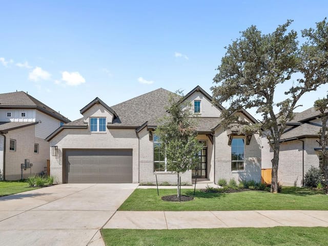 1529 Amanda Paige Dr