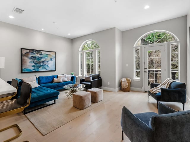 1529 Barton Springs RD Unit #13
