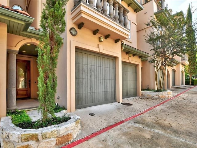 1529 Barton Springs Rd Unit #4