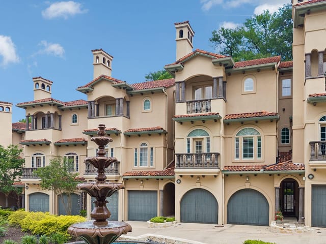1529 Barton Springs RD Unit #9