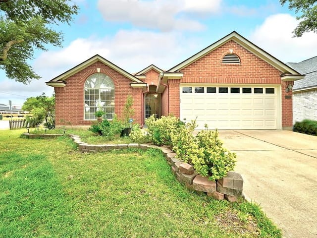 15300 Quinley Dr