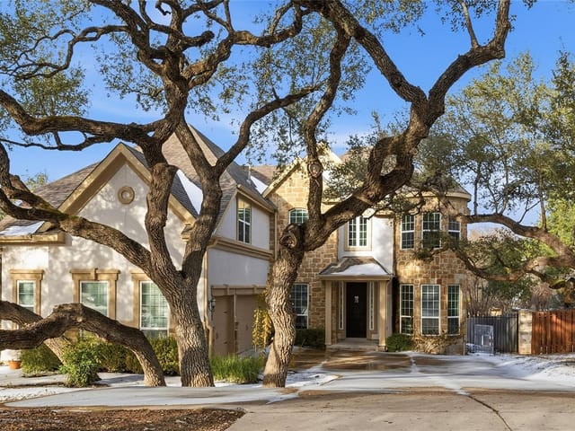 15308  Dorothy Dr