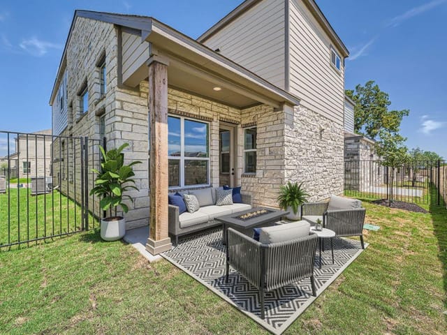 1531 N Red Bud LN Unit #33