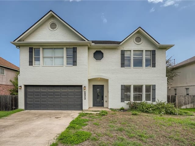 15313 Oconto Dr