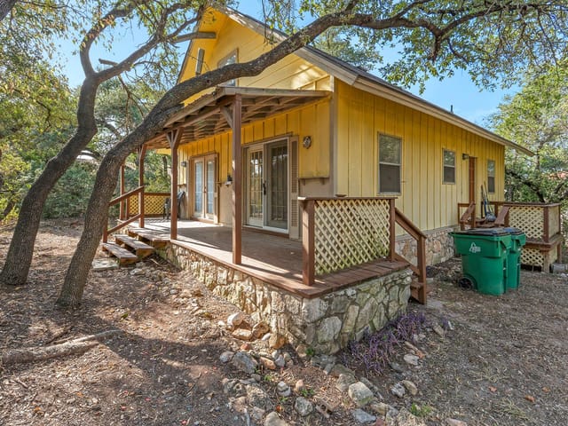 15403 Gebron DR