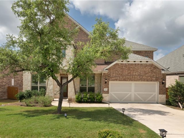 15405 La Catania Way
