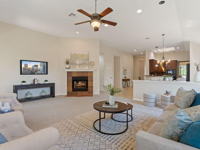 15417 Bandon Dr