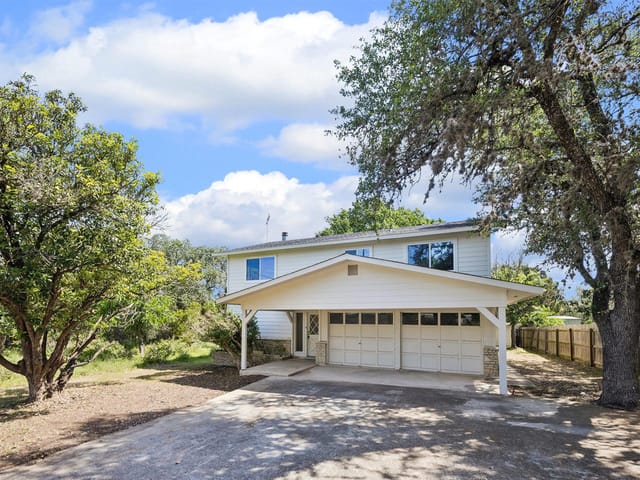155 Mary Ann DR