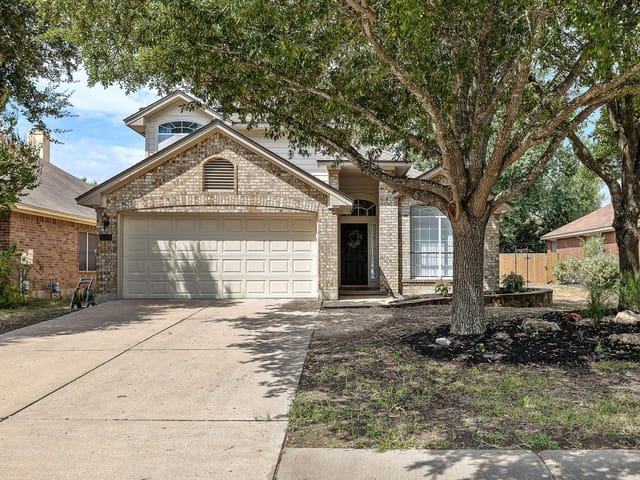 15520 Ecorio Dr