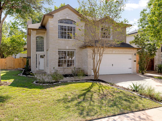 15527 Crissom Ln