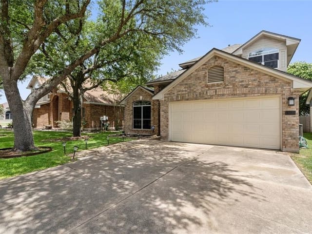 15531 Ecorio Dr