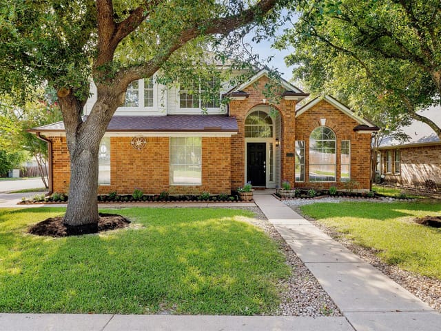 15535 Ecorio Dr