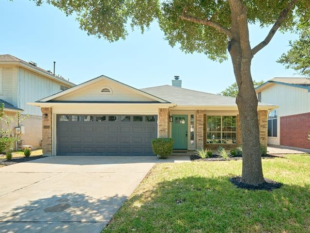 15553 Imperial Jade Dr