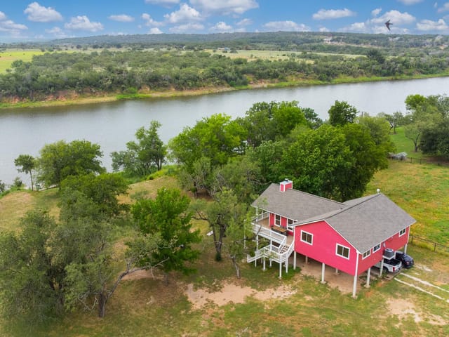 1559 County Road 343