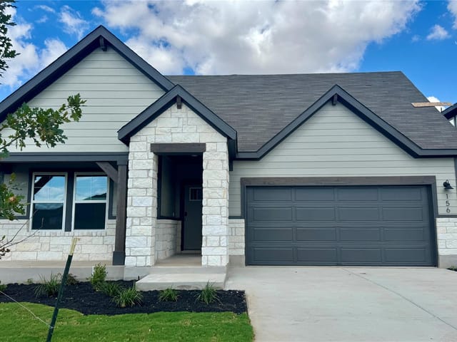 156 Coopers Hawk CRST