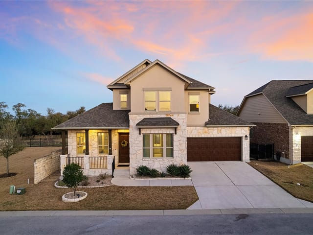 156 Village Oak DR