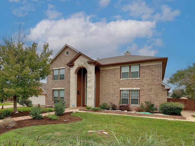 15601 Royal Dublin Dr