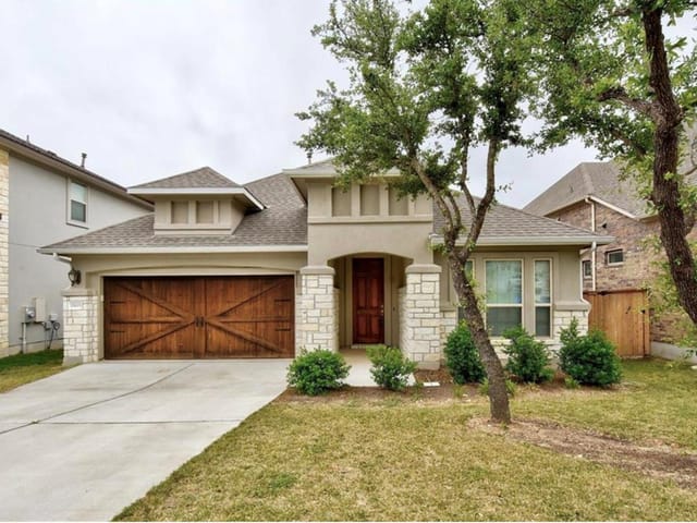 15605 Cinca Terra Dr